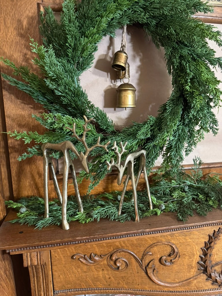 22" Cedar Wreath with Bells