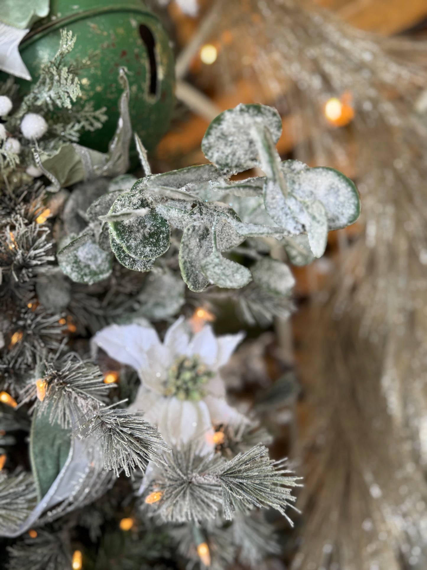 Glittery White Poinsettia